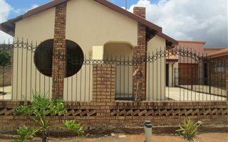 3 Bedroom House in Mabopane