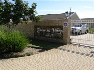 3 Bed Townhouse in Greenacres
