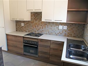 2 Bed Apartment in Montana Park