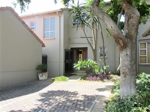 2 Bed Townhouse in Gallo Manor