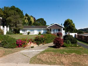 4 Bed House in Lovemore Heights