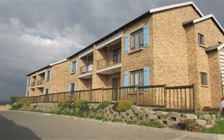 2 Bedroom Townhouse in Southcrest