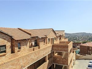 2 Bedroom Townhouse in Winchester Hills