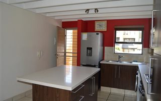 2 Bedroom Apartment in Fourways