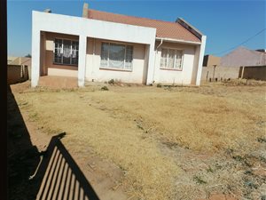 2 Bed House in Ohenimuri