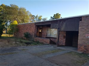 4 Bed House in Bergsig