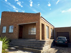 3 Bed House in Bishop Lavis