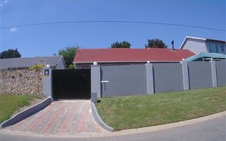 4 Bedroom House in Parkmore