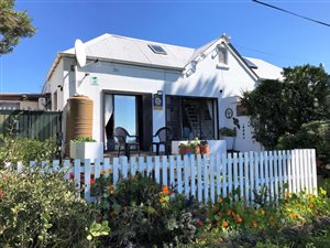 2 Bed House in Simons Town
