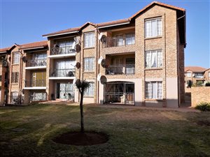 2 Bed Townhouse in Heuweloord