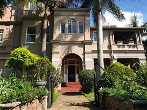 3 Bedroom Apartment in Glenwood