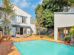 3 Bed Townhouse in Riviera