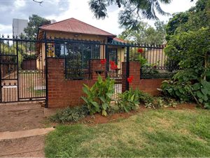 5 Bed House in Hatfield