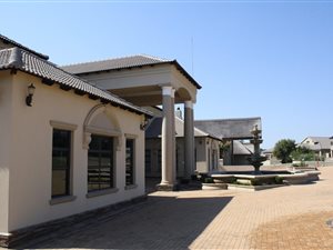 7 Bed House in Koro Creek Golf Estate