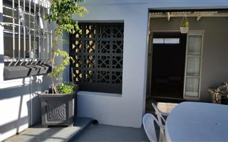 1 Bedroom Apartment in Crawford