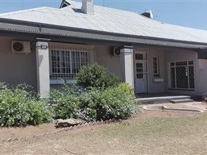 3 Bed House in Vryburg