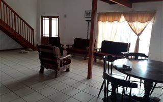 3 Bedroom House in Hartenbos Heuwels