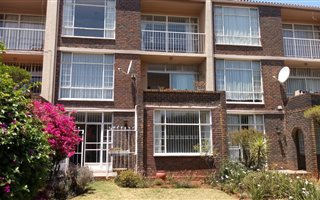 3 Bedroom Townhouse in Florida Hills