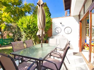 3 Bed Duplex in Senderwood