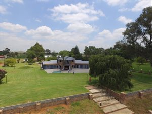 Smallholding in Vaal Dam
