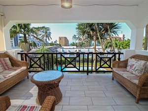 3 Bed Apartment in Compensation Beach