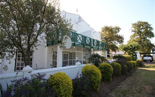 2 Bedroom Apartment in Die Boord