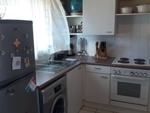 2 Bed Apartment in Glenhazel
