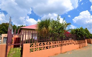 4 Bedroom House in Forest Hill