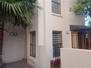 3 Bed Duplex in Riviera