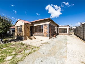 3 Bed House in The Hill