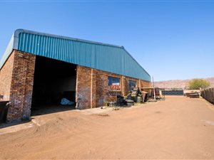 2190 m² Industrial space in Kirkney