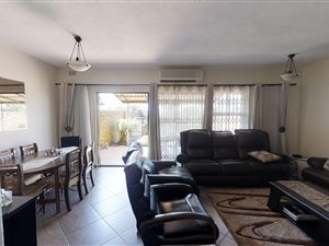 3 Bed Apartment in Freeway Park
