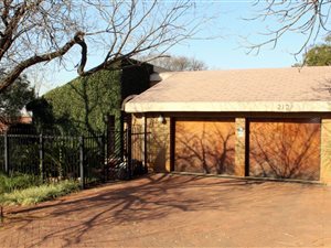 4 Bed House in Baileys Muckleneuk
