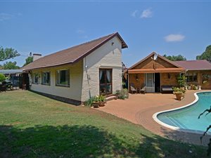 5 Bed House in Wendywood