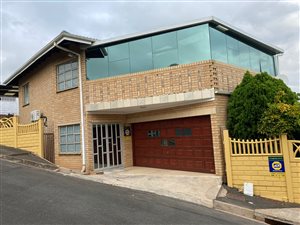 4 Bed Duplex in Avoca