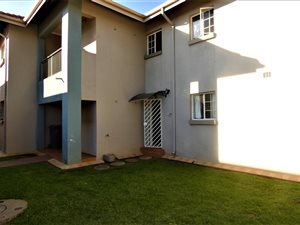2 Bed Apartment in Rynfield