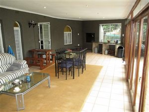4 Bed House in Constantia Kloof