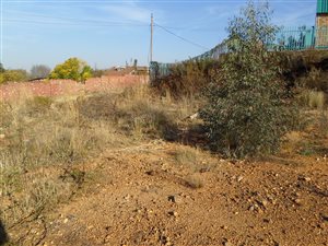 2552 m² Land available in Daleside