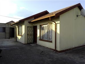 2 Bed House in Meriting Unit 1