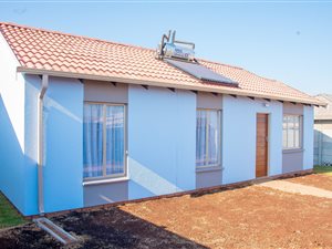 3 Bed House in Thokoza