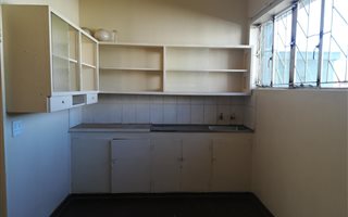 1 Bedroom Apartment in Kroonstad