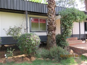 3 Bed House in Zwavelpoort