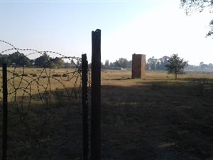 1 ha Land available in Vischkuil