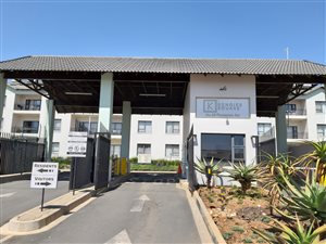 2 Bed Apartment in Fourways