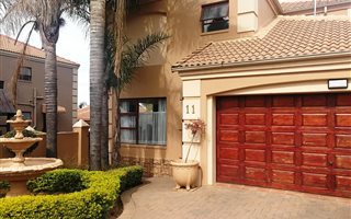 3 Bedroom Cluster in Noordheuwel