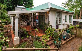 3 Bedroom House in Manor Gardens
