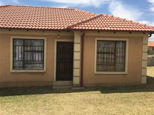 2 Bed House in Jukskei View