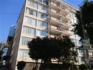 3 Bed Apartment in Krugersdorp Central