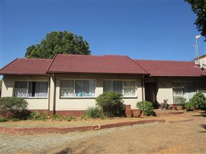 4 Bed House in Blairgowrie