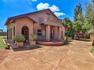 2.1 ha Farm in Bapsfontein